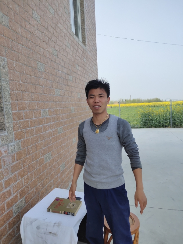 雷的第一张照片--周口相亲服务中心