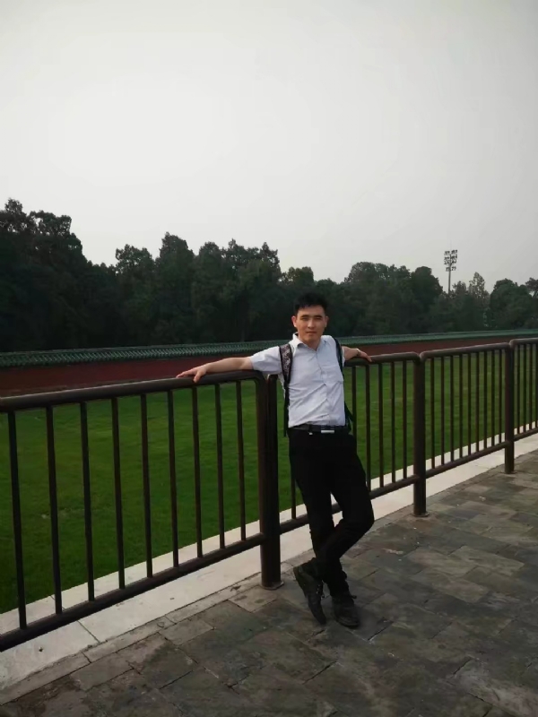 牛郎的第三张照片--周口相亲服务中心