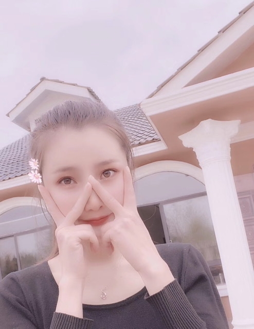 小媛的第一张照片--周口相亲服务中心