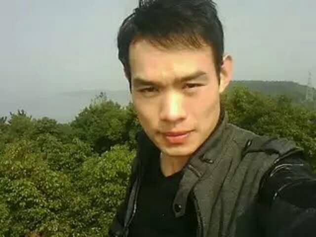 明镜的第二张照片--周口相亲服务中心