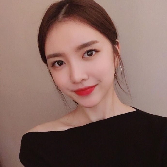 唐馨儿的第一张照片--周口相亲服务中心