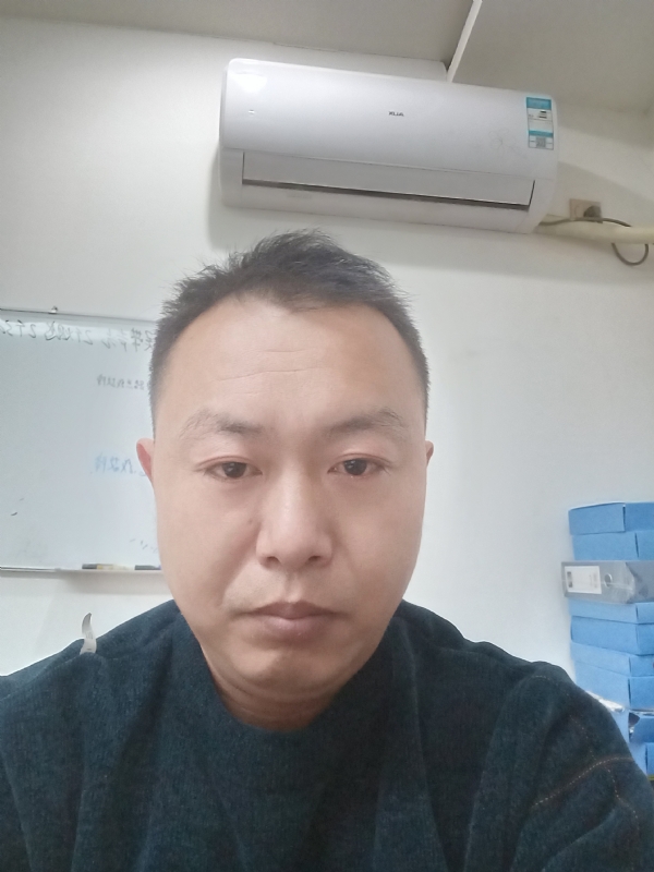 寻找另一半的第二张照片--周口相亲服务中心