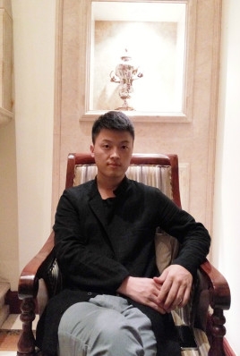 制片人杨亚林的第一张照片--周口相亲服务中心