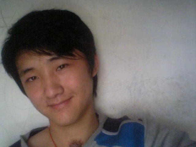 孙伟伟的第三张照片--周口相亲服务中心