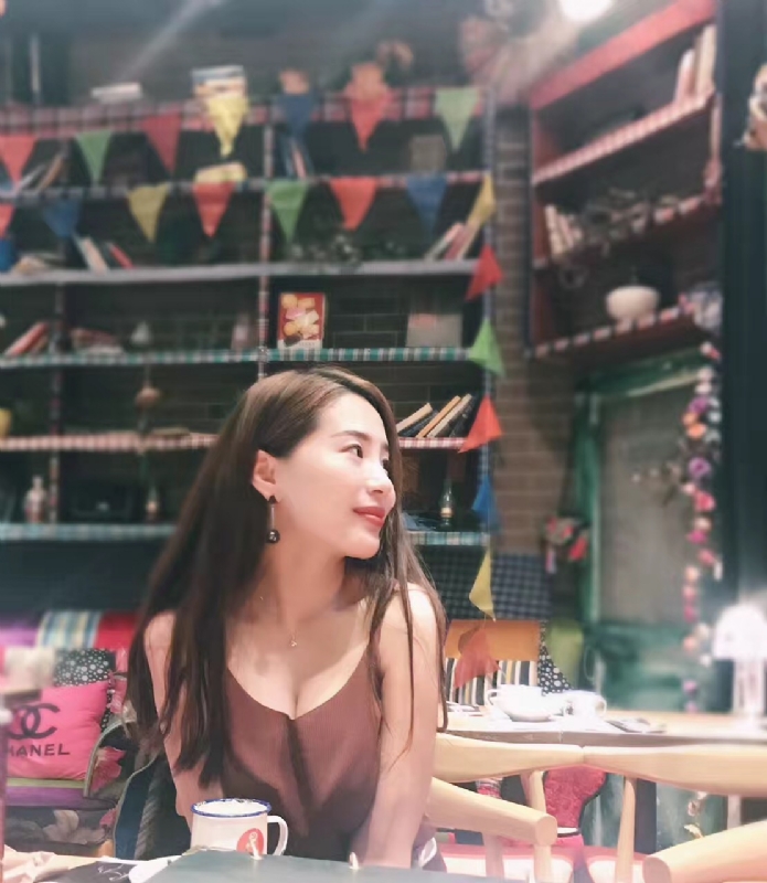 zoe的第一张照片--周口相亲服务中心