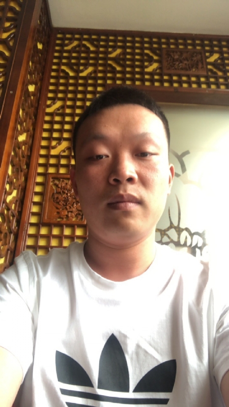 唐子龙的第二张照片--周口相亲服务中心