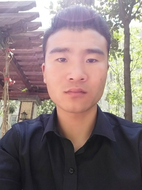 安之若素的第一张照片--周口相亲服务中心