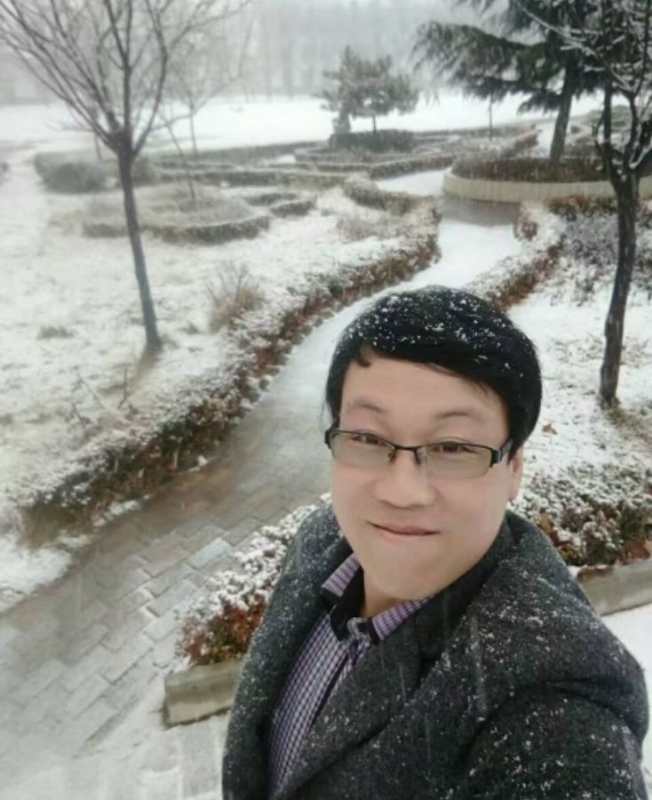 一吻天荒的第二张照片--周口相亲服务中心