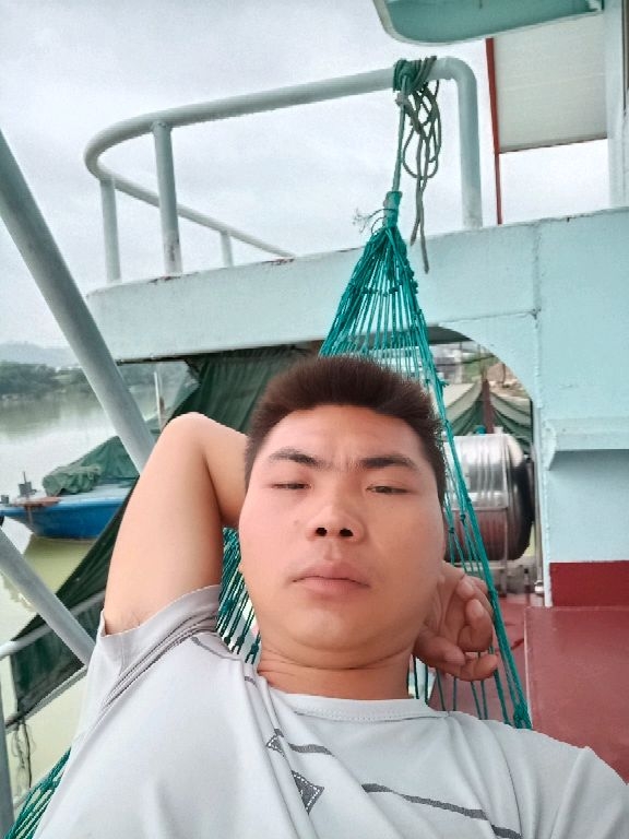 小哥哥的第一张照片--周口相亲服务中心