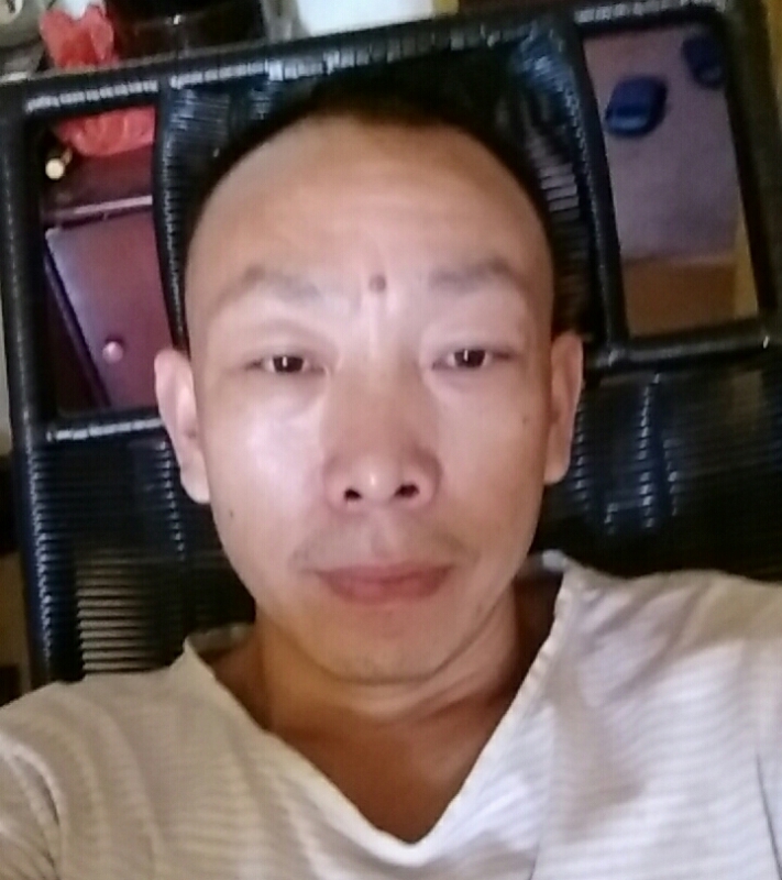 寻爱的第一张照片--周口相亲服务中心