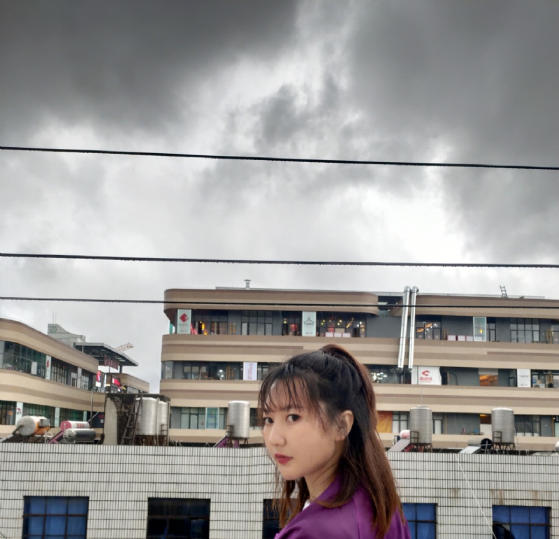 李家小姐的第三张照片--周口相亲服务中心