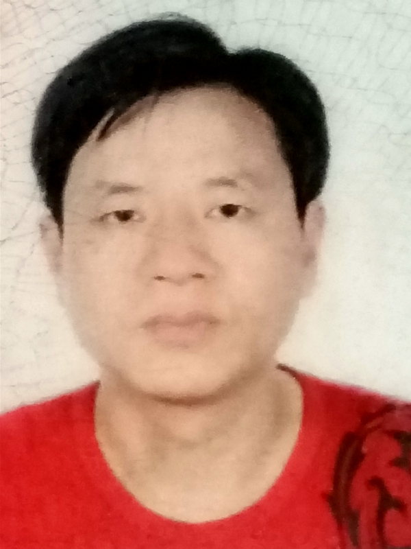 深拥你入怀的第一张照片--周口相亲服务中心