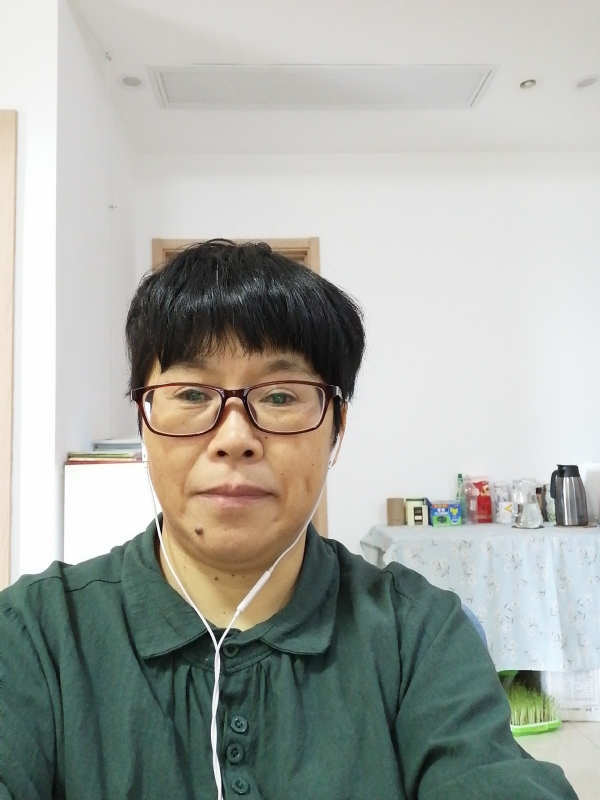 千鸢的第三张照片--周口相亲服务中心