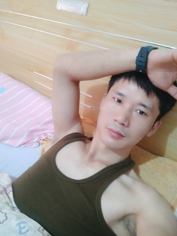 平凡之路的第一张照片--周口相亲服务中心