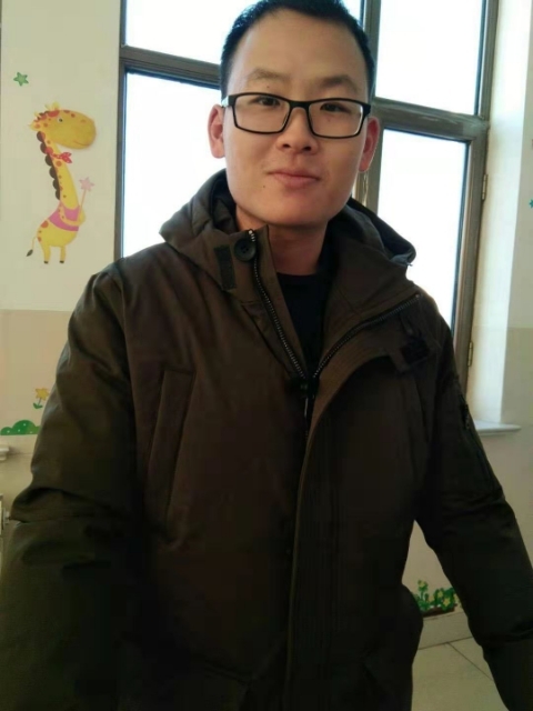 品上男人的第一张照片--周口相亲服务中心