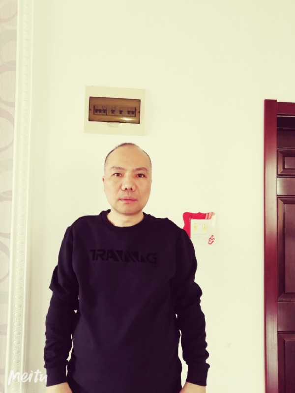 酒香四溢的第三张照片--周口相亲服务中心