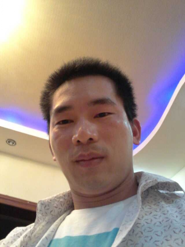 你好呀的第一张照片--周口相亲服务中心