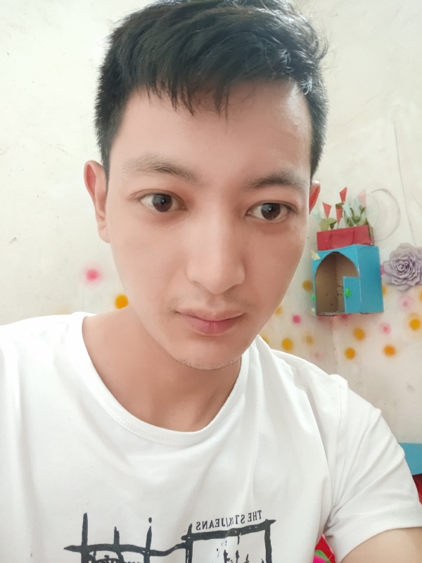 笑对人生的第一张照片--周口相亲服务中心