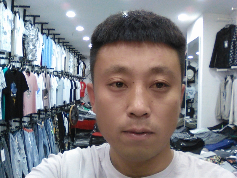 冰冷的心的第二张照片--周口相亲服务中心