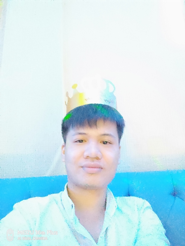 寻找另一半的第一张照片--周口相亲服务中心