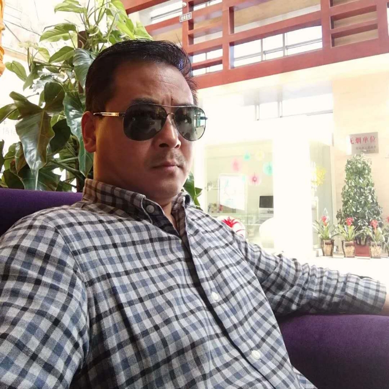 雪豹的第一张照片--周口相亲服务中心