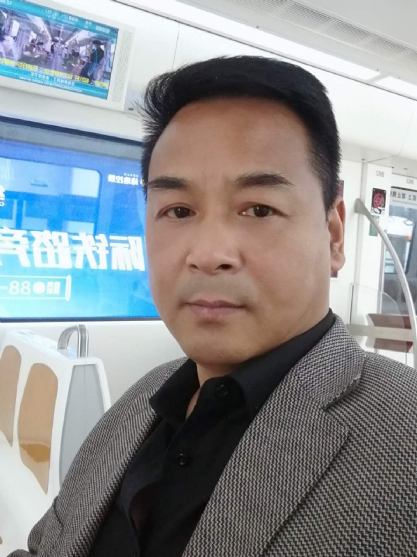 雪豹的第二张照片--周口相亲服务中心