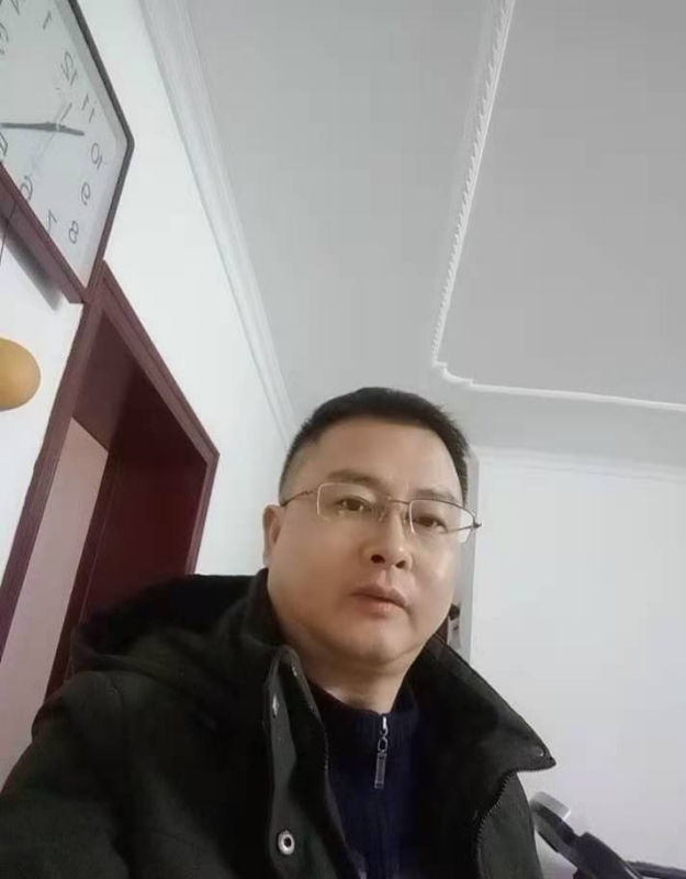 想牵你的手的第一张照片--周口相亲服务中心