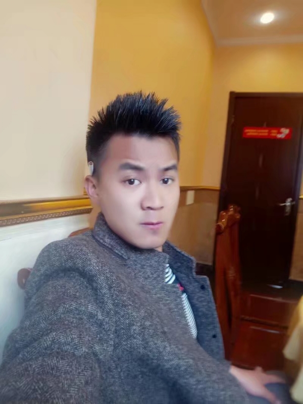 只为等你的第三张照片--周口相亲服务中心