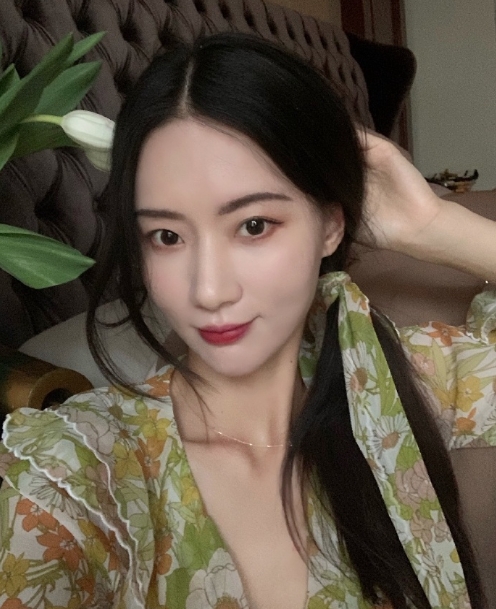 倾城的第一张照片--周口相亲服务中心