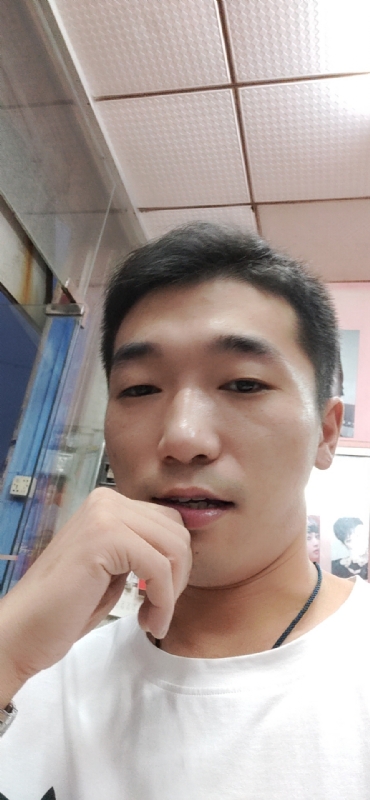 须臾数年的第五张照片--周口相亲服务中心