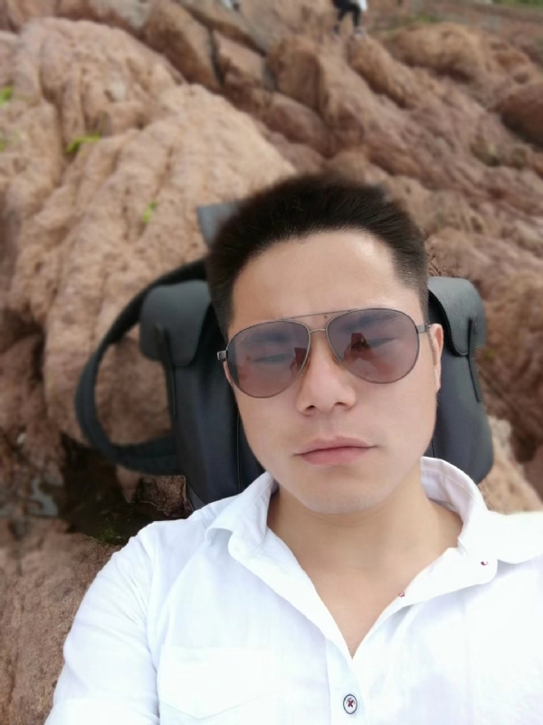 易听的第二张照片--周口相亲服务中心