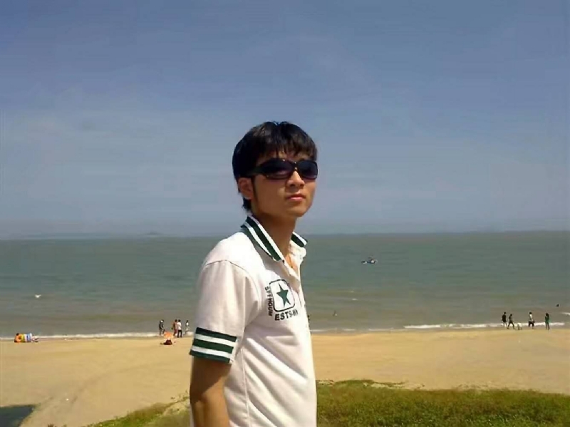 阿俊的第一张照片--周口相亲服务中心