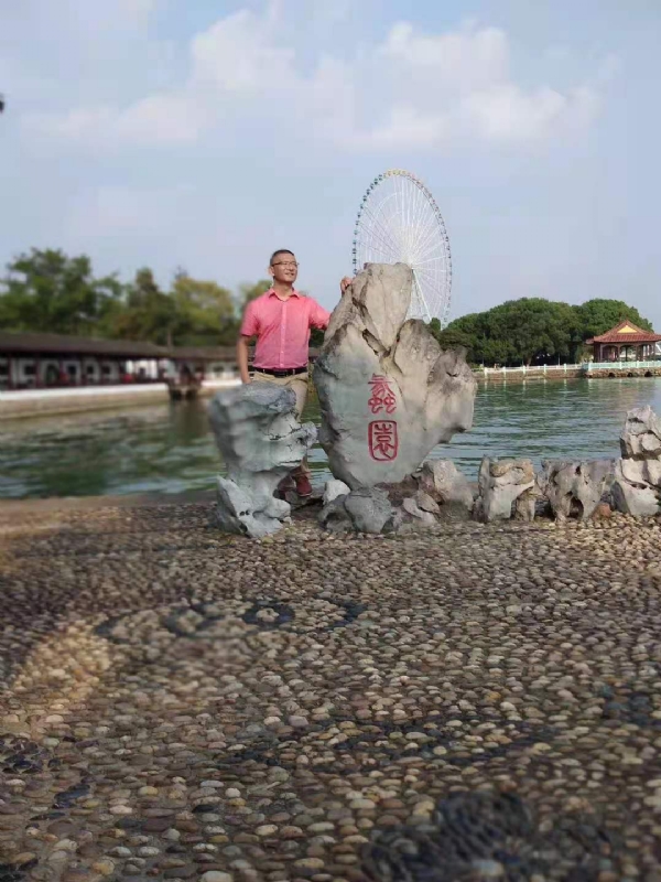单翼天使的第三张照片--周口相亲服务中心
