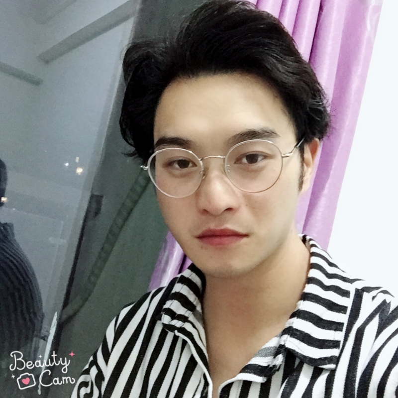 四月的第二张照片--周口相亲服务中心