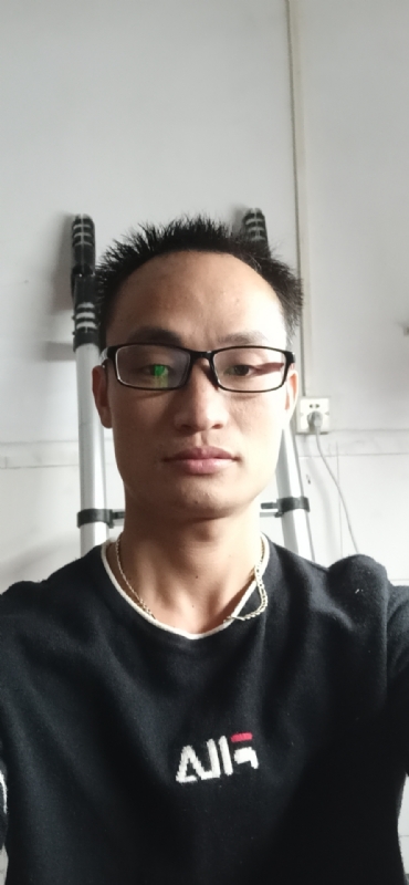 蔡先生的第一张照片--周口相亲服务中心