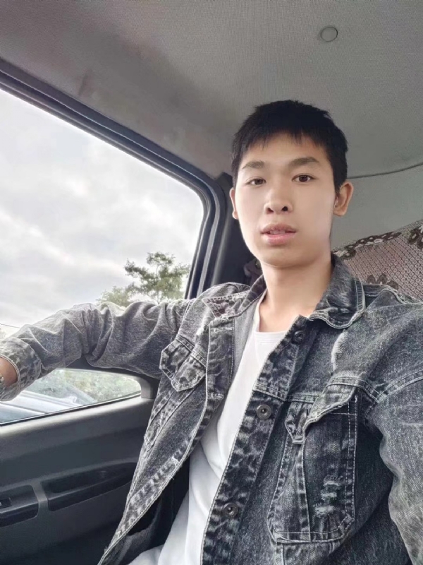 康康的第一张照片--周口相亲服务中心