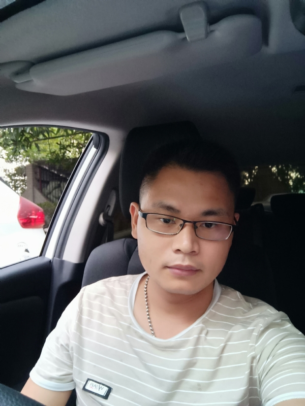 水明的第二张照片--周口相亲服务中心