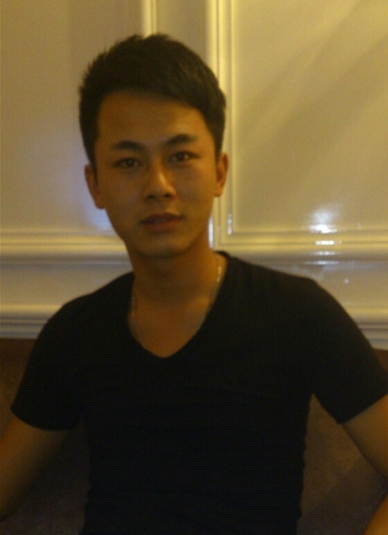 真情的流露的第一张照片--周口相亲服务中心