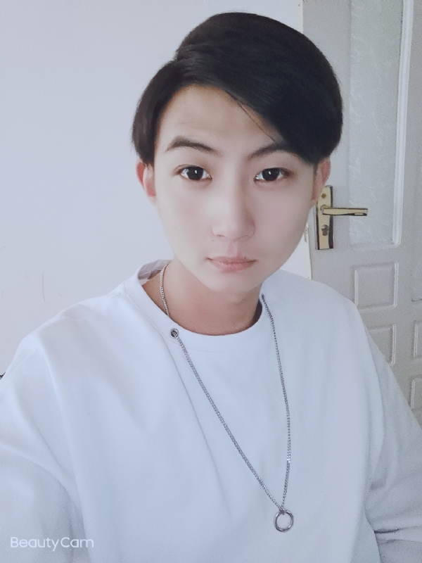 漠然的第三张照片--周口相亲服务中心