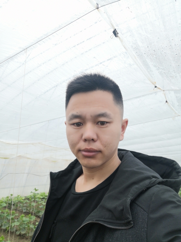 宇成的第一张照片--周口相亲服务中心