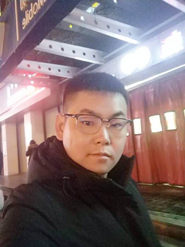 杜跃龙的第二张照片--周口相亲服务中心