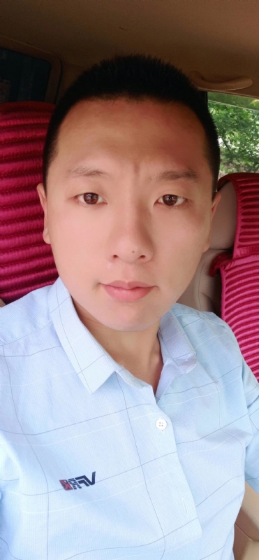 霄上的第二张照片--周口相亲服务中心