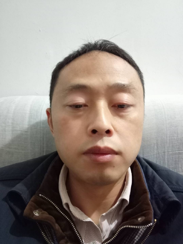 阳光的第一张照片--周口相亲服务中心