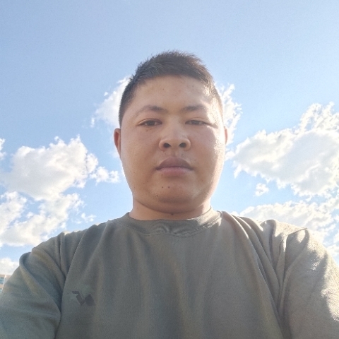 马的第一张照片--周口相亲服务中心