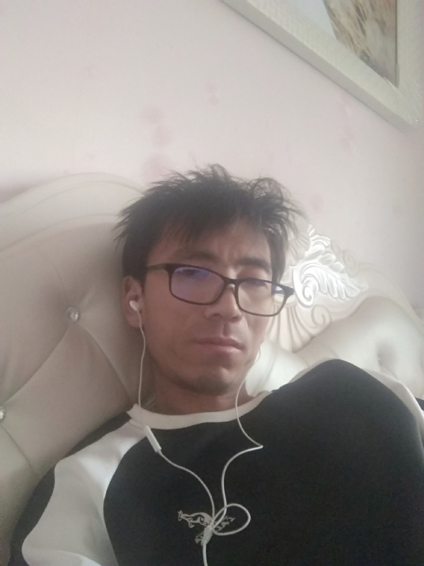 可惜我是水瓶座的第三张照片--周口相亲服务中心