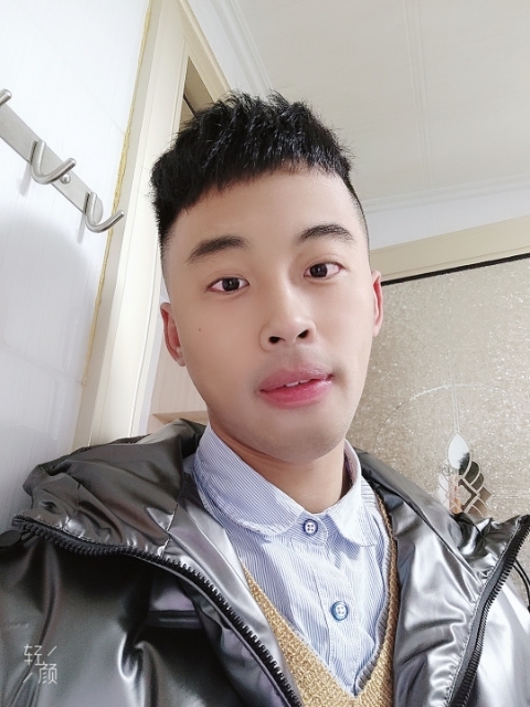 幼稚鬼的第一张照片--周口相亲服务中心