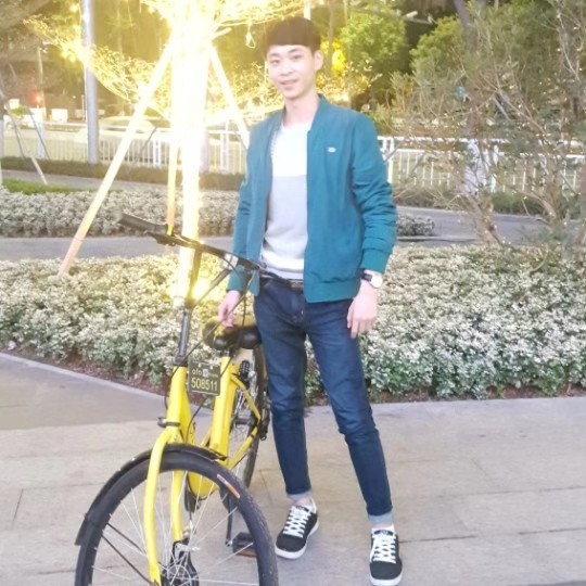 李伟的第一张照片--周口相亲服务中心