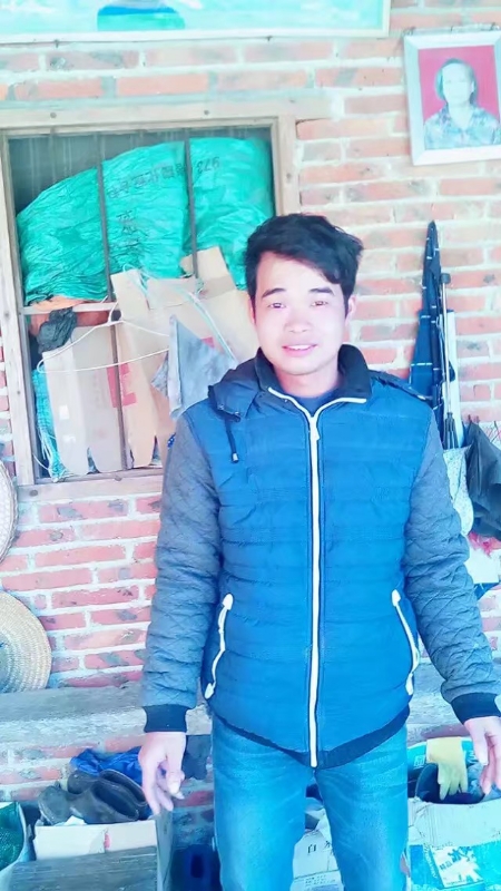 晴天的第二张照片--周口相亲服务中心