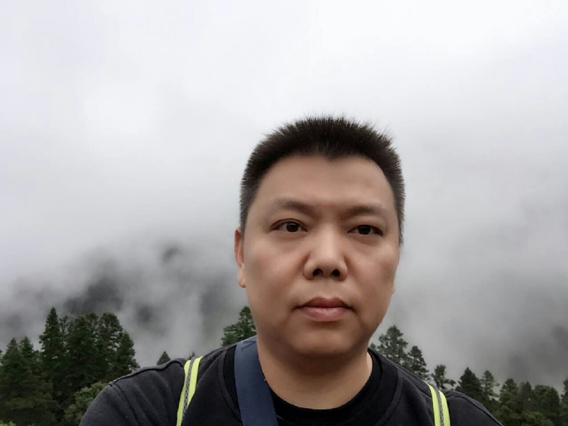 俊哥的第一张照片--周口相亲服务中心