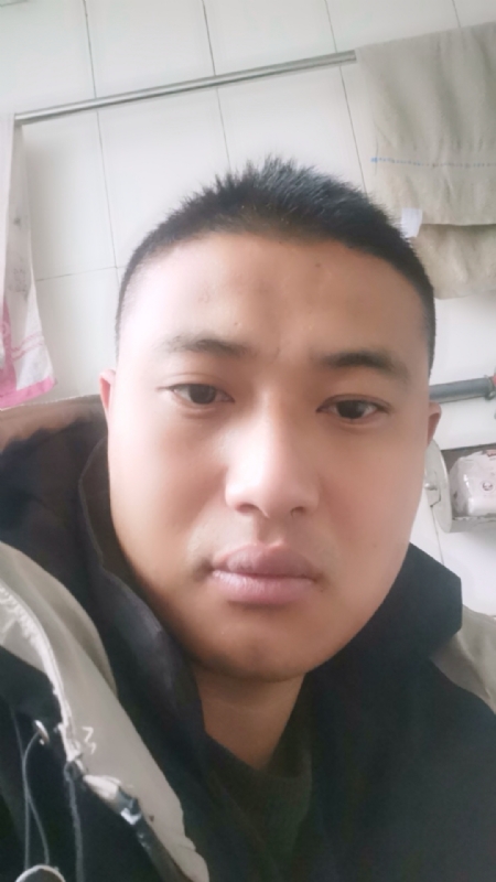 烟花再美不过瞬间的第一张照片--周口相亲服务中心